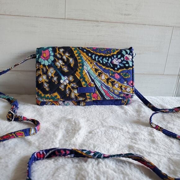 Vera Bradley Iconic RFID All Together Crossbody in Romantic Paisley - Picture 1 of 9